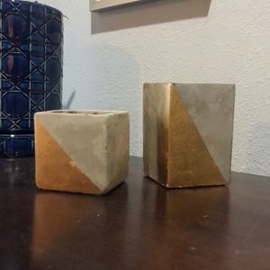 Small gold/grey stone Planters (set of 2)